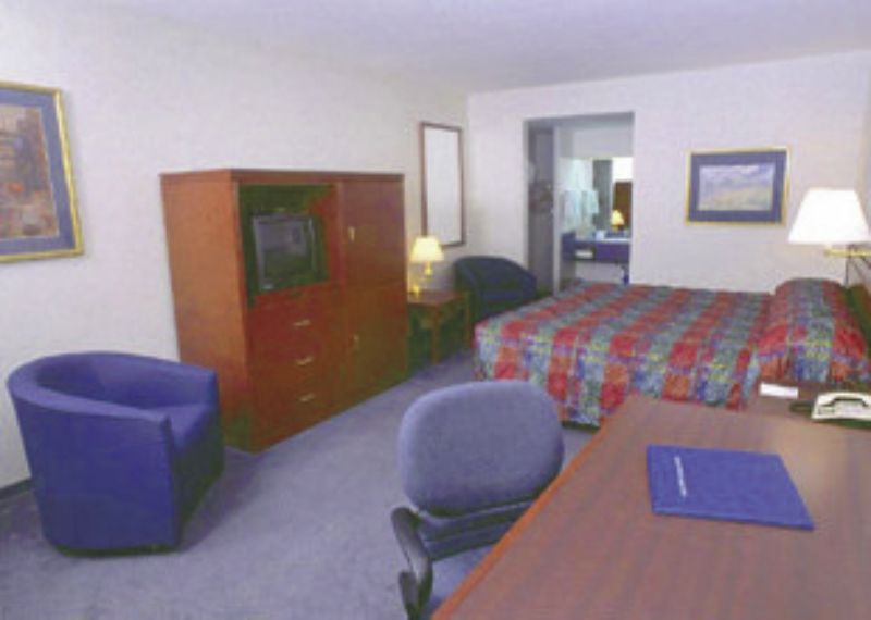 Accent Inns Kelowna Zimmer foto
